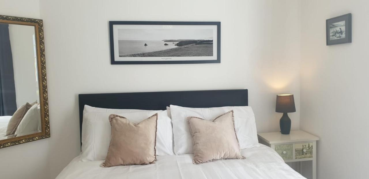 Stylish 2 Bed 2 Bathroom Apartment For Up To 5 Warwick  Extérieur photo